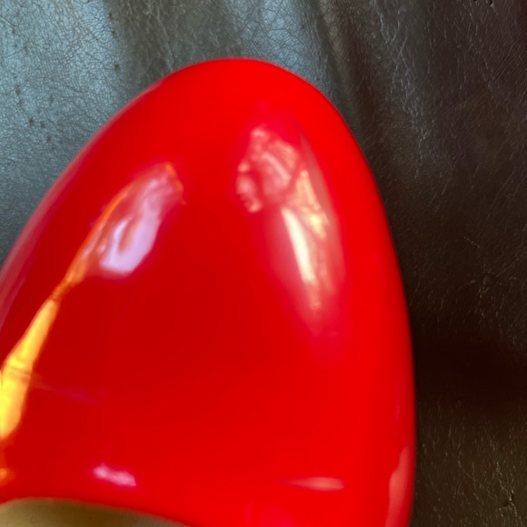 Red vintage looking red pumps by Shishangjinzi - Picture 4 of 5